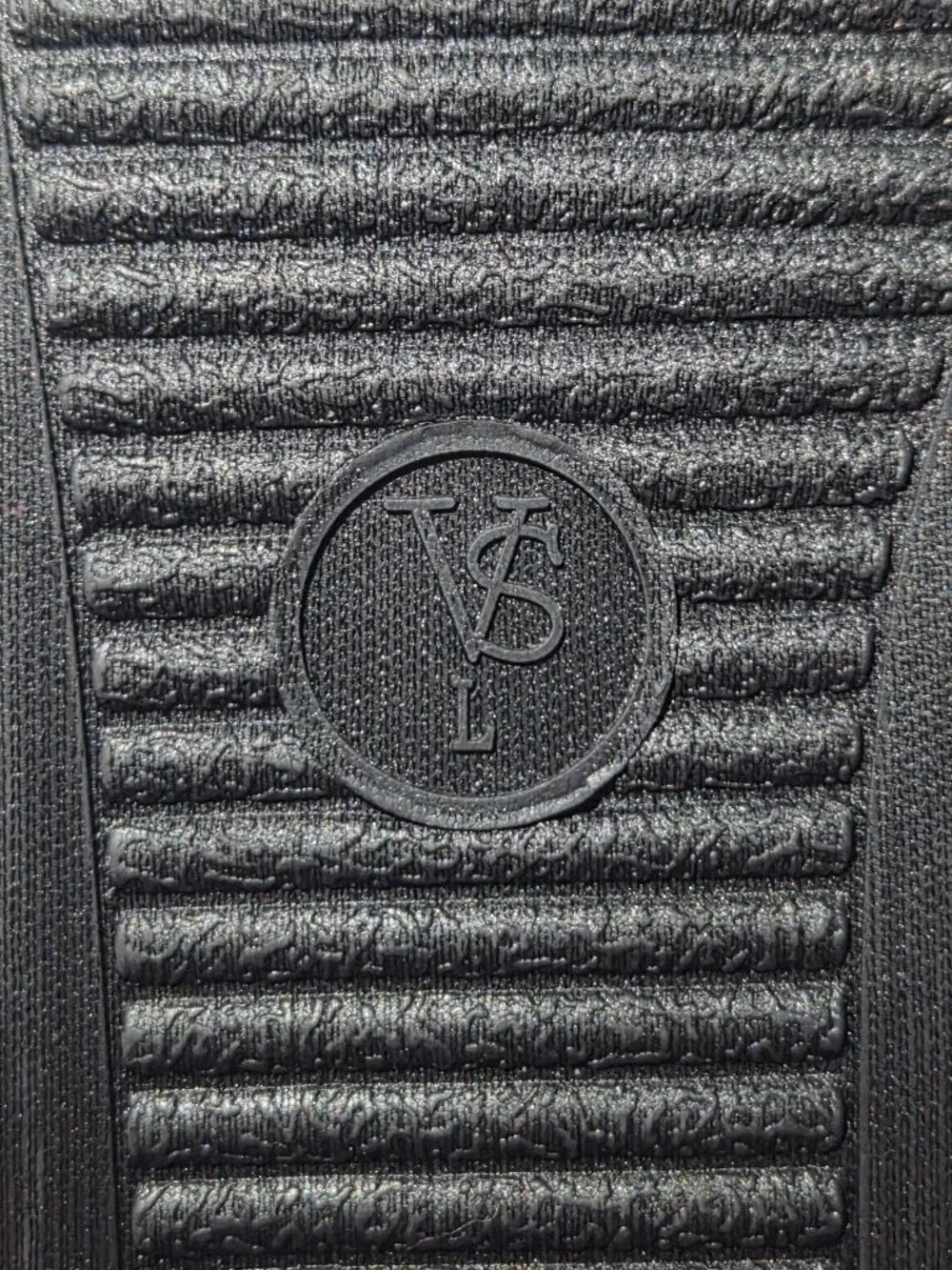 Victoria's Secret Summer Pink Faux Fur Slippers - Large 9/10 - Retired - Picture 4 of 7